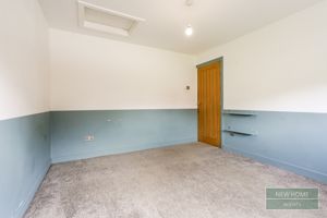 Photo 18- click for photo gallery